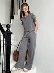 SHEIN Conjunto casual de dos piezas para niña adolescente, camiseta de manga corta y jersey de punto de unicolor con bolsillos inclinados y pantalones largos con cordón - Gris - Ver 3