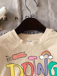 Tseoso 女士休闲简约英伦图案圆领短袖宽松T恤，适合夏季，棉混纺 - 杏色 - 查看 10