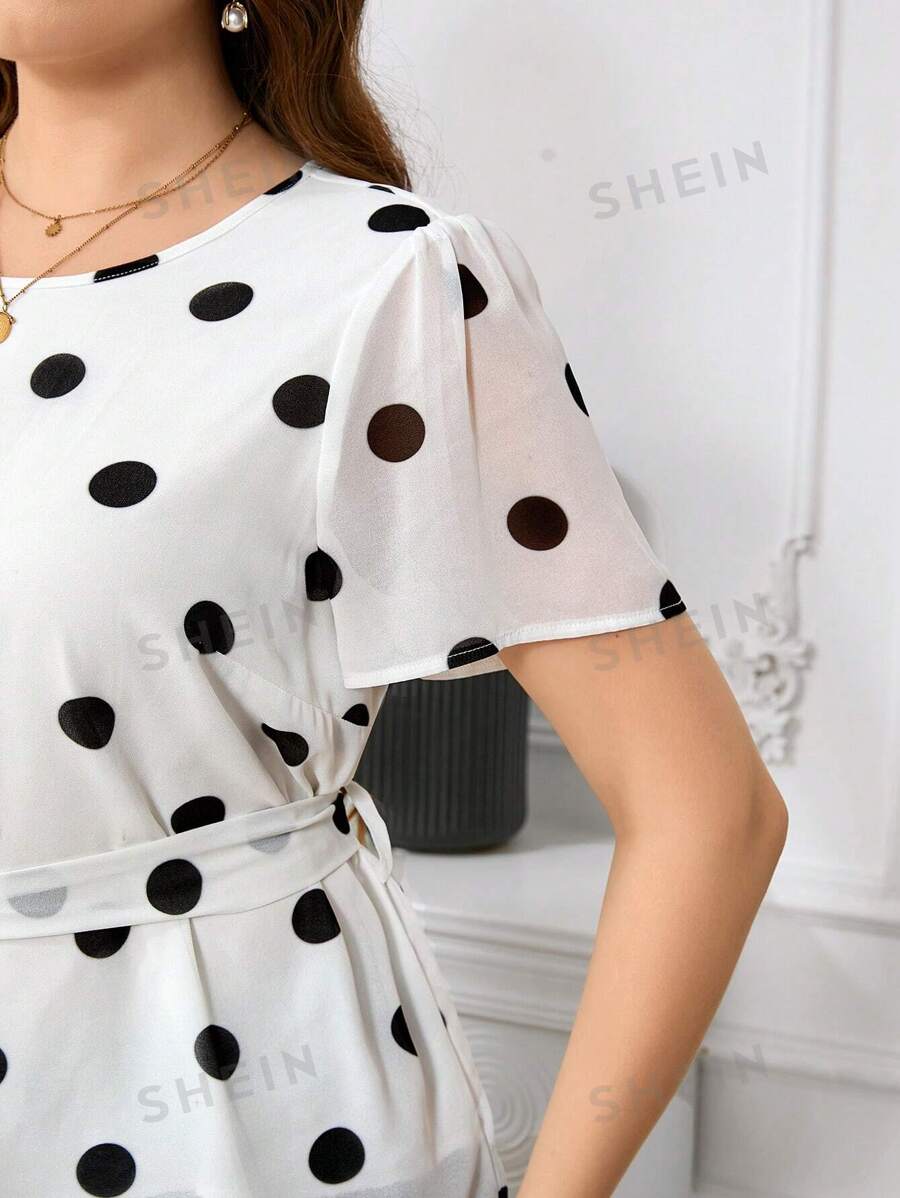 SHEIN Clasi Camisa diaria sencilla con estampado de lunares para mujeres de talla grande