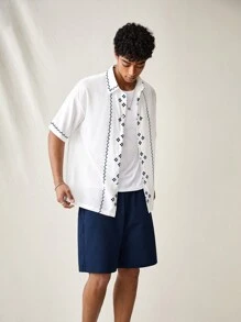 Manfinity RebelGame Men's Woven Fashionable Casual Daily Short Sleeve Printed Shirt And Shorts Set - Multicolor - View 3