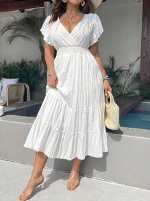 SHEIN Clasi Plus Size Women's Solid Color Waist Gathered V-Neck Ruffled Dress, White, For Summer Vacation Maxi Women Outfit