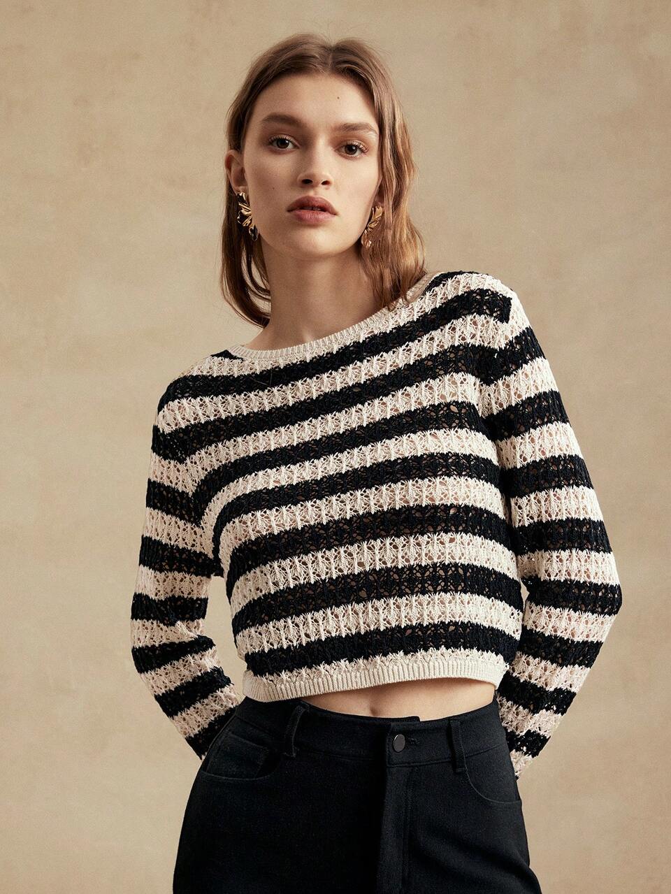 3D Crochet Knit White And Beige Patchwork Open-Back Sweater, Knit Pullover Fall Winter