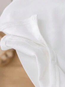 SHEIN 嬰兒男寶寶半開襟撞色短袖連體衣，帶按扣底部的立領套裝 - 白色 - 查看 8