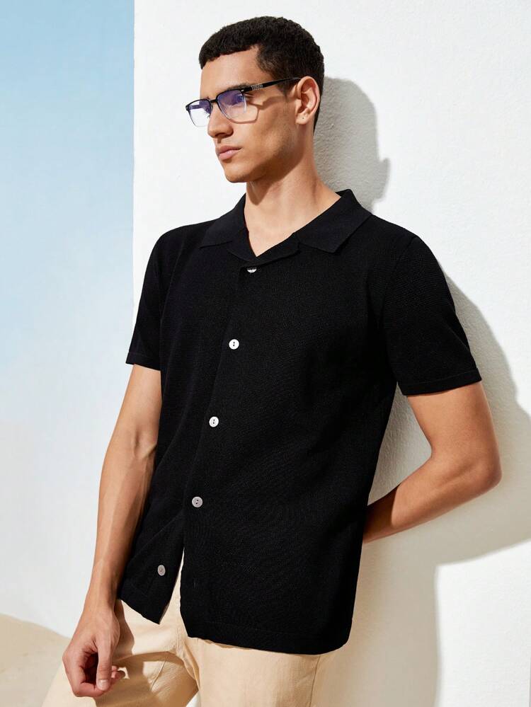 Easy Care Men's Black Collar Fitted Short Sleeve Stretch Knit Top For Summer