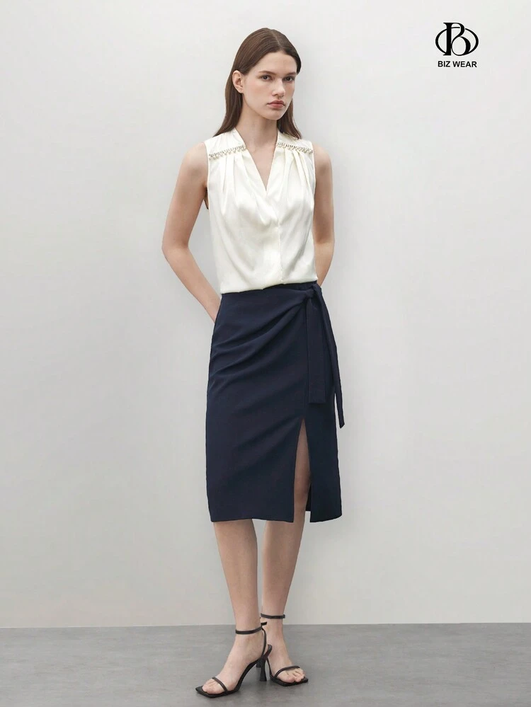 Women's Elegant Sleeveless Draped Collar Work And Festival Shirt