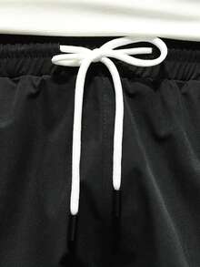 Boyfriend-Stil Herren Lässig Sport Shorts mit Taschen, Kordelzug und Buchstaben Aufdruck, Jogginghose - Schwarz - Übersicht 6