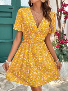 SHEIN VCAY Robe d'été pour femmes avec taille haute à col en V et manches courtes à plis et style A-ligne floral - Jaune citron - Voir 5