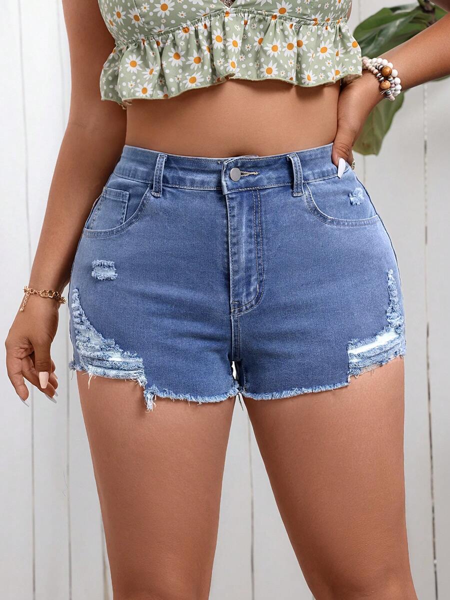 SHEIN EZwear 大尺碼女裝休閒牛仔短褲，帶口袋，磨損和毛邊造型 - 藍色 - 查看 1