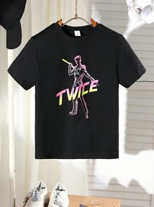 SHEIN Tween Boy In Họa Tiết Cổ Tròn Tay Ngắn Áo Thun Mùa Hè Thường Ngày - màu đen - Xem 1