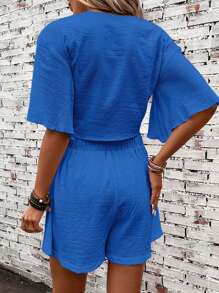 SHEIN Clasi Twist Front Butterfly Sleeve Crop Top & Shorts Two Pieces Set - Royal Blue - View 2