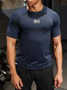 Manfinity Sport Corelite Camiseta de tirantes deportiva de estilo boyfriend para hombre, de corte ajustado, cómoda y transpirable, para el verano