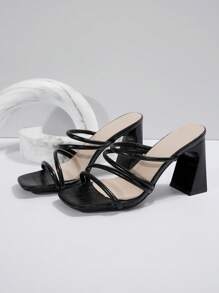 Sandalias de tacón grueso con tira estilo francés para mujer, nuevas sandalias de verano de tacón alto elegante y estilo de hada - Negro - Ver 6