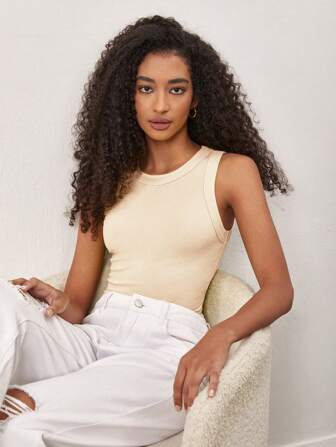 SHEIN BASICS 女性基礎款單色無袖背心，適用於日常穿著