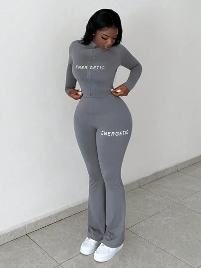 Slaydiva Women's 2pcs Casual Basic High-Stretch Slim Fit Long Sleeve Zipper Top And Pants Set With Letter Print