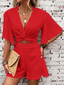 SHEIN Clasi Zweiteiler bestehend aus Crop Top mit Twist-Detail und Schmetterlingärmeln sowie Shorts