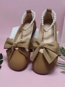 棕色圓頭瑪麗珍泵鞋，配有蝴蝶結、扣環、仿珍珠鍊，低跟，優雅的女士工作鞋 - 杏色 - 查看 1