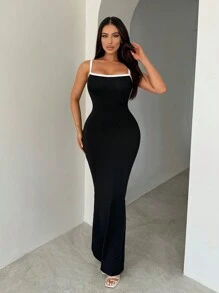 SHEIN SXY Robe-camisole élégante à ourlet de sirène et couleur contrastée pour femme forte. Convient pour les fêtes et le port quotidien