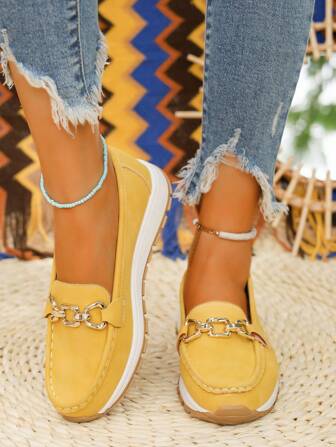 Summer Hollow Pattern Mom Shoes, Middle-Aged Women Soft Bottom Wedge Heel Breathable Slip-On Loafers