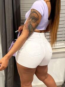 Women's Simple Slim Distressed White Denim Shorts - White - View 2