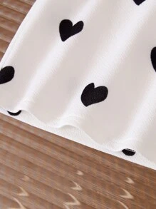 SHEIN Cute Knitted Heart Pattern Baby Girl Top With Lamb Sleeves And PU Leather Shorts, 2pcs/Set - Black and White - View 3