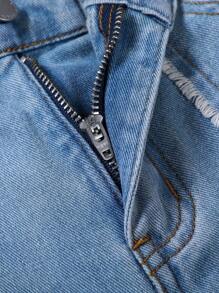 SHEIN Tween Boys'Summer Casual Vintage Washed Patchwork Rough Edges Loose Straight Leg Blue Denim Short,For Summer - Light Wash - View 3