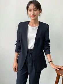 Aveloria Professional & Commuting Women's Collarless Suit, Slim-Fit, Elegant & Slim Outfit