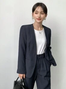 Aveloria Professional & Commuting Women's Collarless Suit, Slim-Fit, Elegant & Slim Outfit