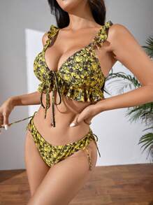 Mr Men Little Miss X SHEIN Women's Allover Print Ruffle Trim Knot Bikini Swimwear Set For Summer Beach Vacation - Multicolor - View 3