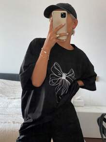 Livesso 女士宽松圆领短袖长款T恤，带蝴蝶结图案，夏季可爱上衣，超大T恤，图案T恤 - 黑色 - 查看 5