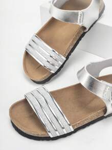 1雙舒適時尚經典女童平底涼鞋