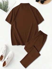 Manfinity Homme Conjunto casual de 2 piezas para hombre compuesto por camisa polo de manga corta con cremallera y pantalones largos con diseño unicolor y bolsillo para el verano