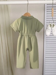 SHEIN Baby Boys' Casual And Simple Workwear Style Jumpsuit With Turn-Down Collar, Ideal For Outdoor Activities In Spring And Summer