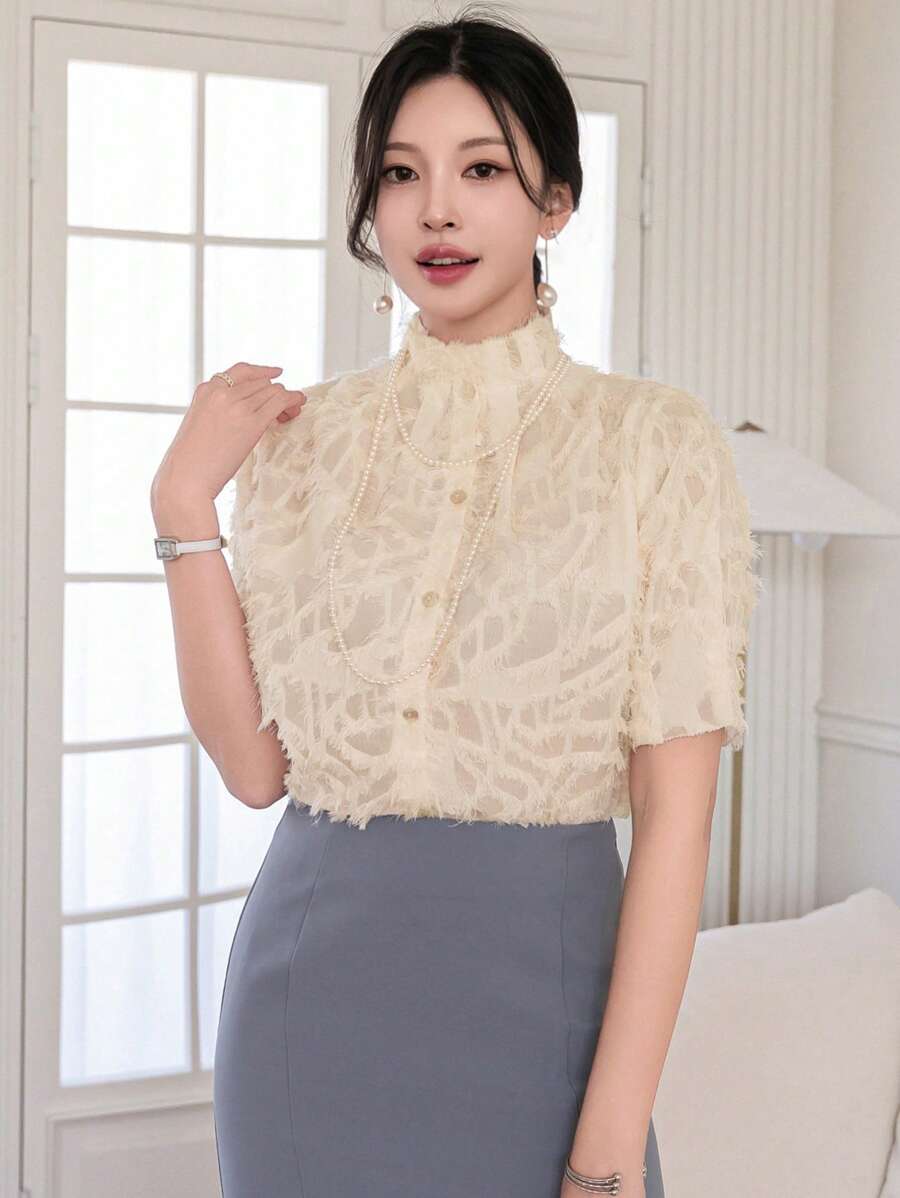 DAZY Áo Sơ Mi Cổ Đứng Màu Trơn Thanh Lịch Cho Nữ - Màu be - Xem 1