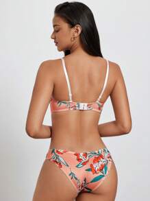 Floral Print Underwire Bra & Panty Lingerie Set - Pink - View 2