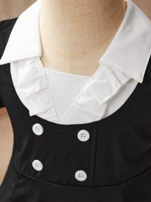 SHEIN 2024 Neue elegante und stilvolle Baby Mädchen Farbblock Kurzarmkleid mit Umlegekragen für den Sommer