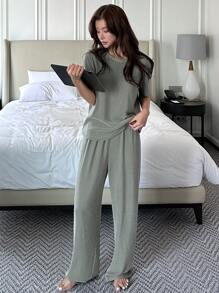 DAZY Plain And Fine Striped Texture Homewear Set Pajama - Army Green - View 5