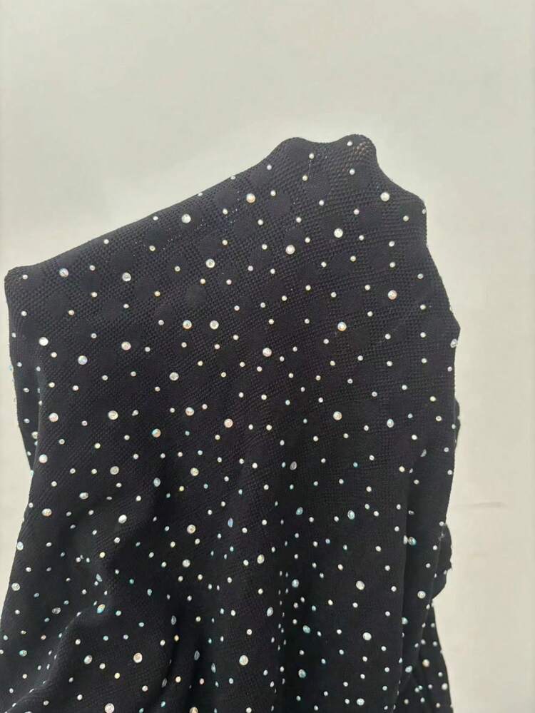 Solid Color Round Neck Hollow Out Rhinestone Embellished Long Sleeve Fashion Bodysuit
