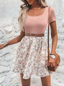 SHEIN Clasi 女士夏季假日拼接碎花圓領短袖休閒連衣裙