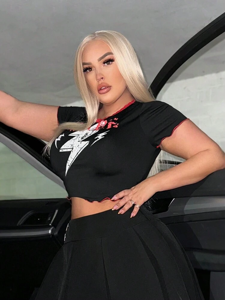 Plus Size Women's Fashionable Color Block Red T-Shirt With Lace Trimmed Neckline And Lightning Print