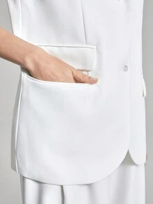 Ontre 平駁領和墊肩翻蓋細節馬甲 - 白色 - 查看 9