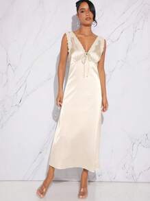 Hauture Lace Trim Satin Plunging Neck Dress - Apricot - View 4