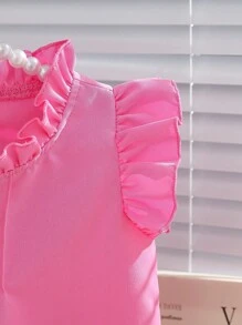 Canotta per bambina con maniche arricciate e collo a fiore solido di colore, adatto per esterni e uso quotidiano