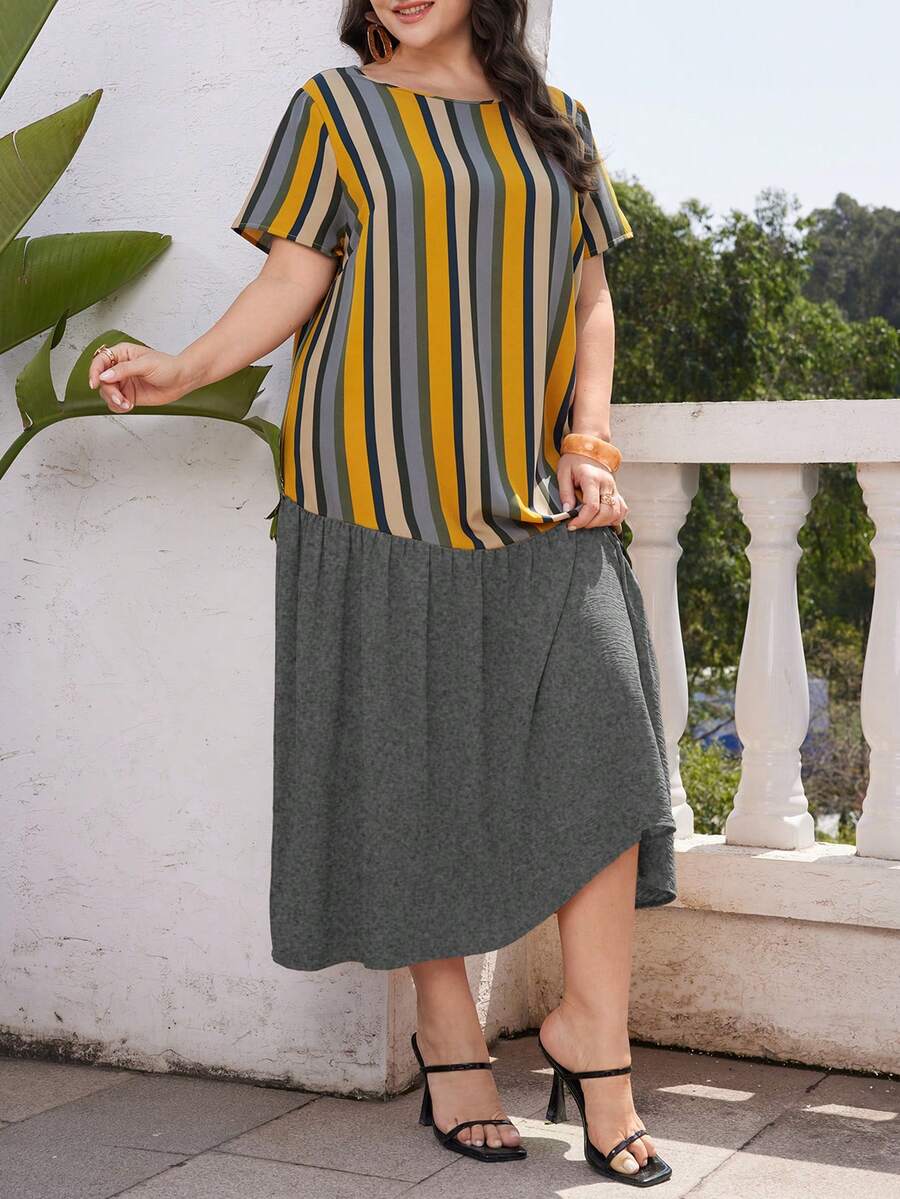 Mulvari Plus Size Women's Printed Simple Daily Dress - Dark Grey - View 1