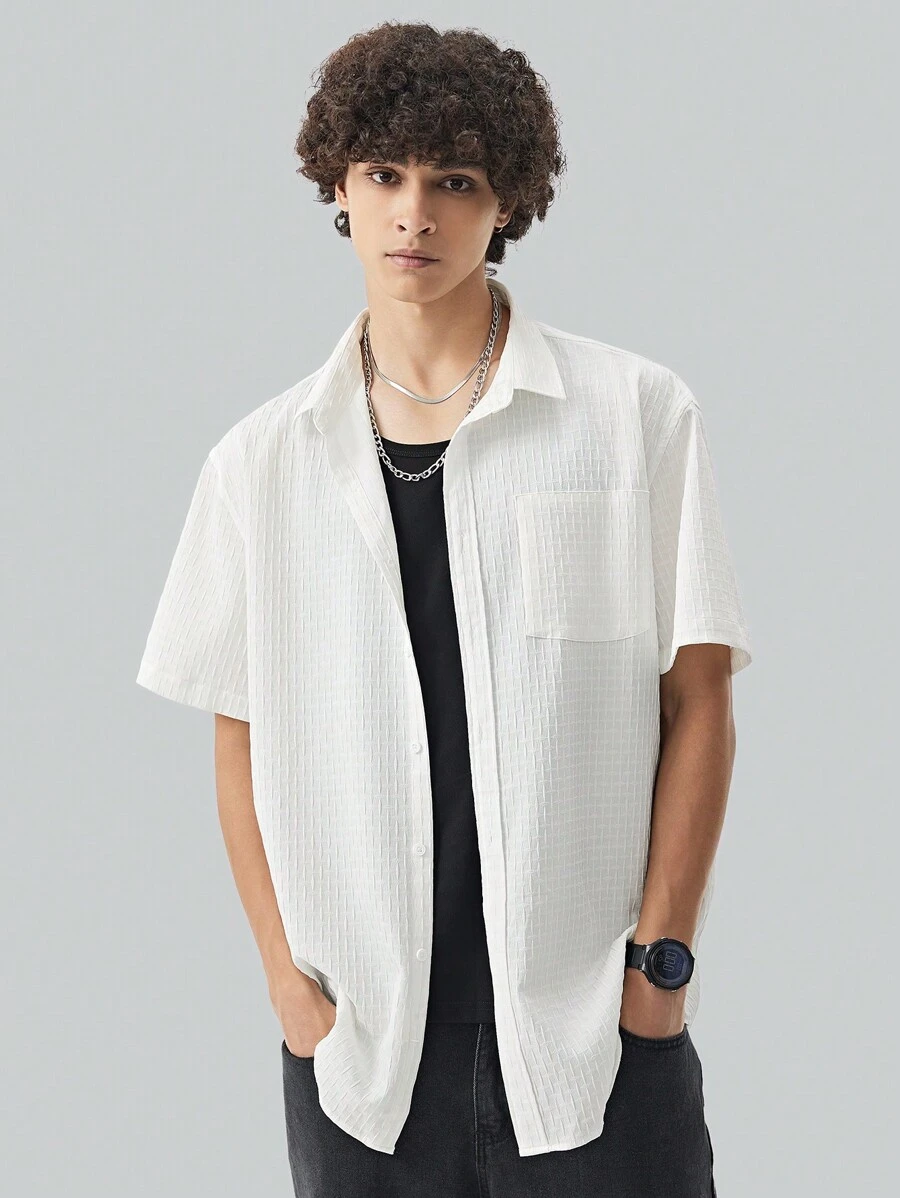 Manfinity EZcore Solid Color Button-Front Short Sleeve Shirt With Pocket For Summer Leisure