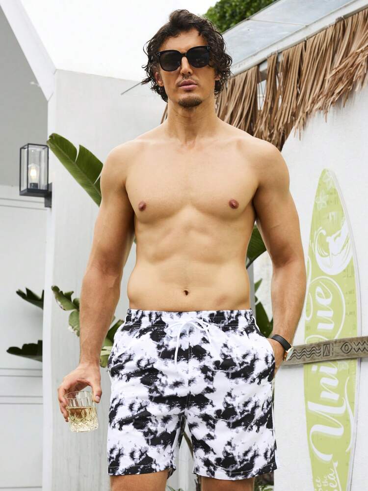 Men's Fashion Printed Loose Beach Shorts (Random Cut Print)