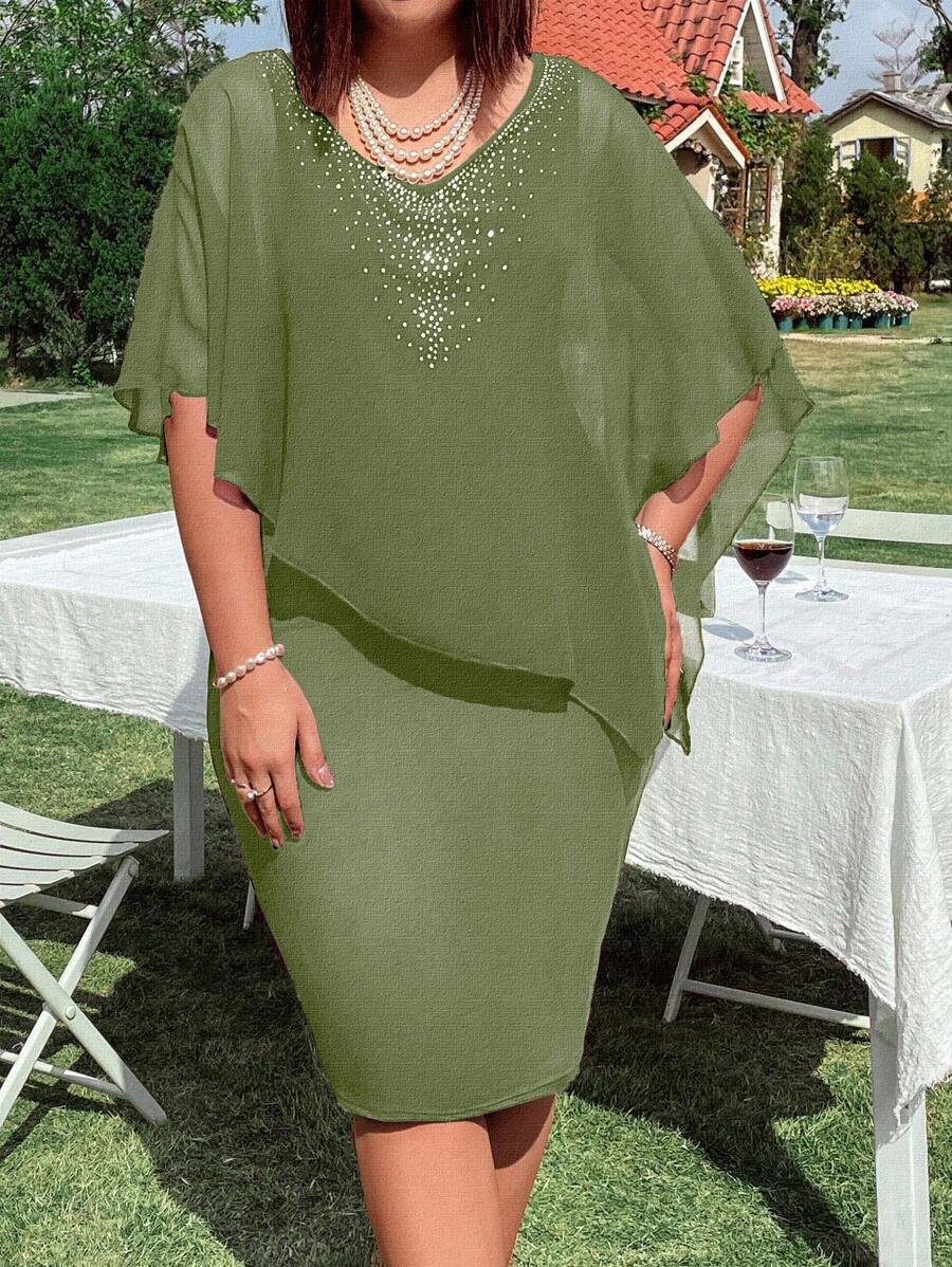 Plus Size Knit Chiffon Inset Rhinestones V-Neck Short Sleeve Fitted Bodycon Dress - Green - View 1