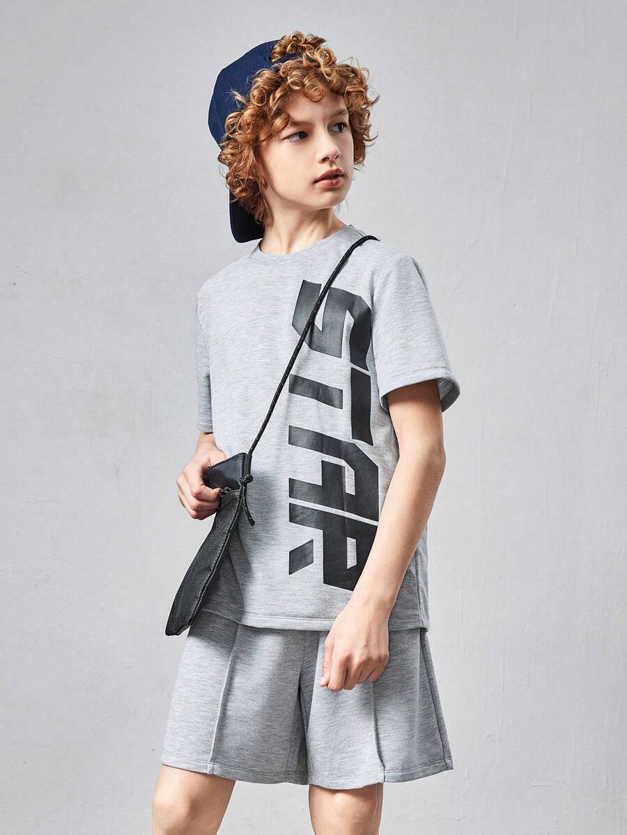 SHEIN 青少年男童針織純色字母短袖T恤和短褲休閑套裝2件裝 - 灰色 - 查看 1