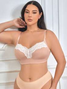DesireSculpt Plus Size Women's Lace Patchwork Wireless Bra, 1pc