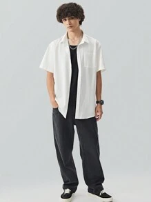 Manfinity EZcore Solid Color Button-Front Short Sleeve Shirt With Pocket For Summer Leisure