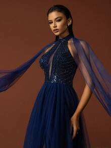 Robe de soirée élégante de VIPGIRL avec encolure à col montant, maille contrastée et fendu. Convient pour les occasions formelles comme les remises de diplômes, les dîners. - Bleu marine - Voir 7